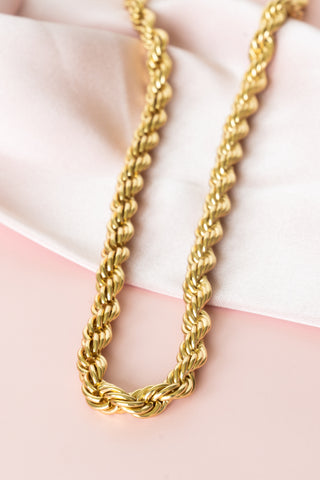 Naz Twisted Necklace - It's Especially Lucky LLC